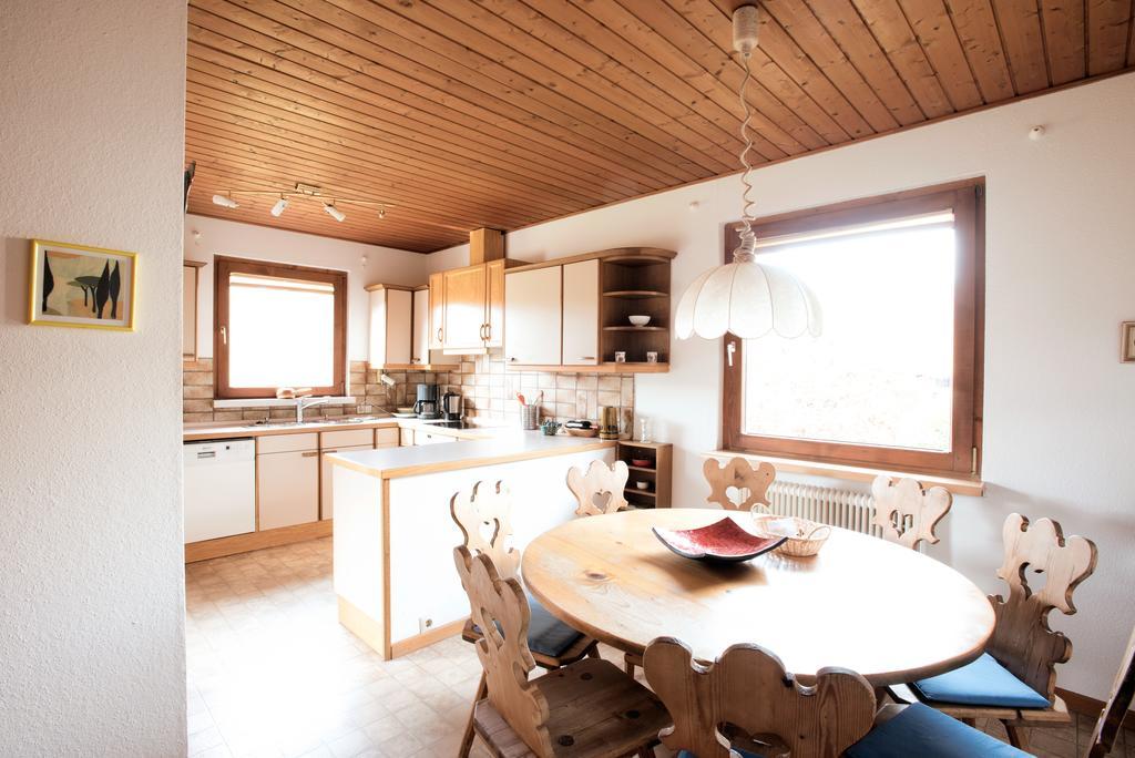 Haus Fink Apartment อินส์บรุค ภายนอก รูปภาพ